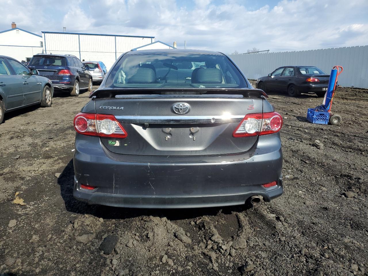 2013 TOYOTA COROLLA BA - Image 6
