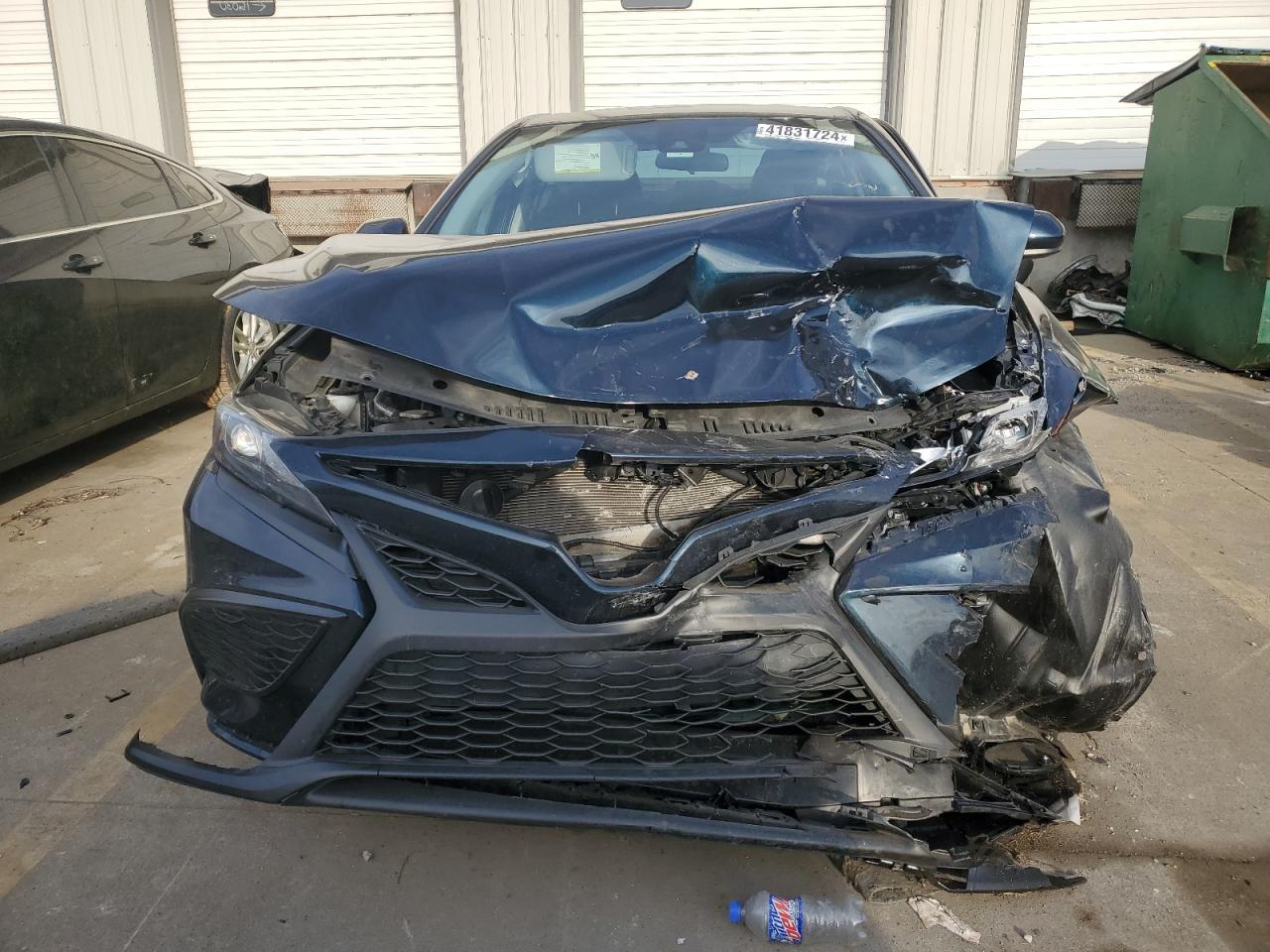 2021 TOYOTA CAMRY SE - Фото 5