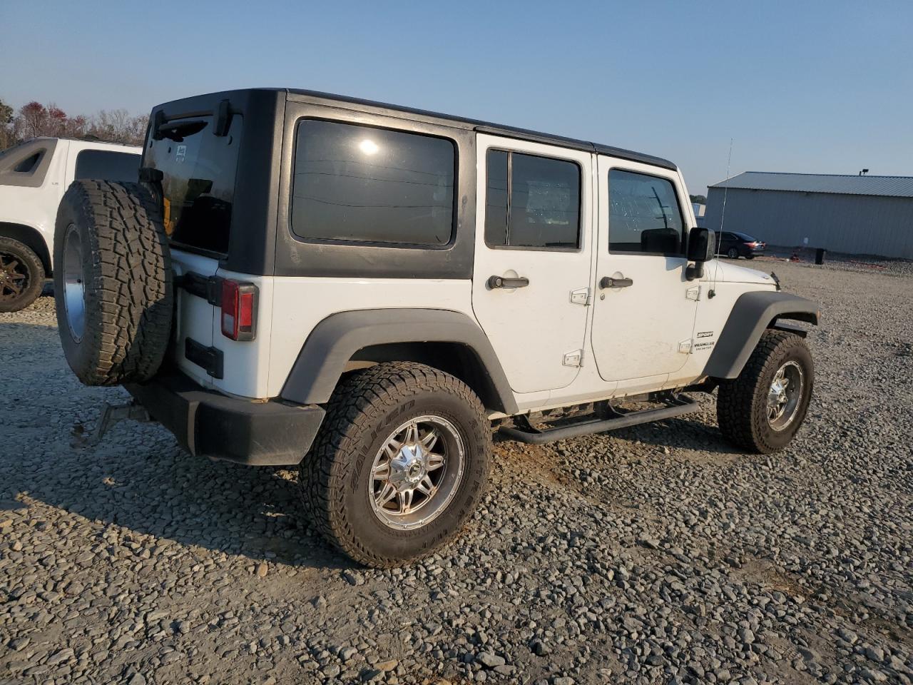 2015 JEEP WRANGLER U - Фото 3