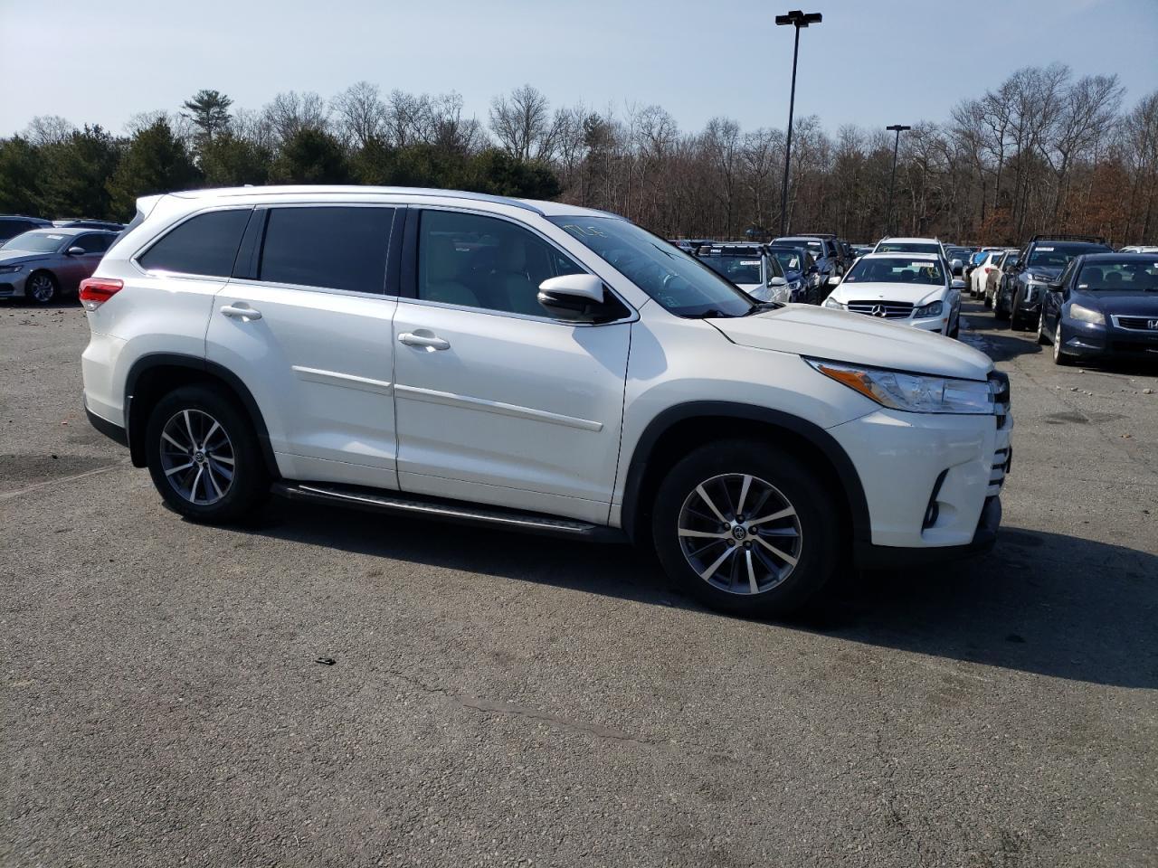 2018 TOYOTA HIGHLANDER - Фото 4