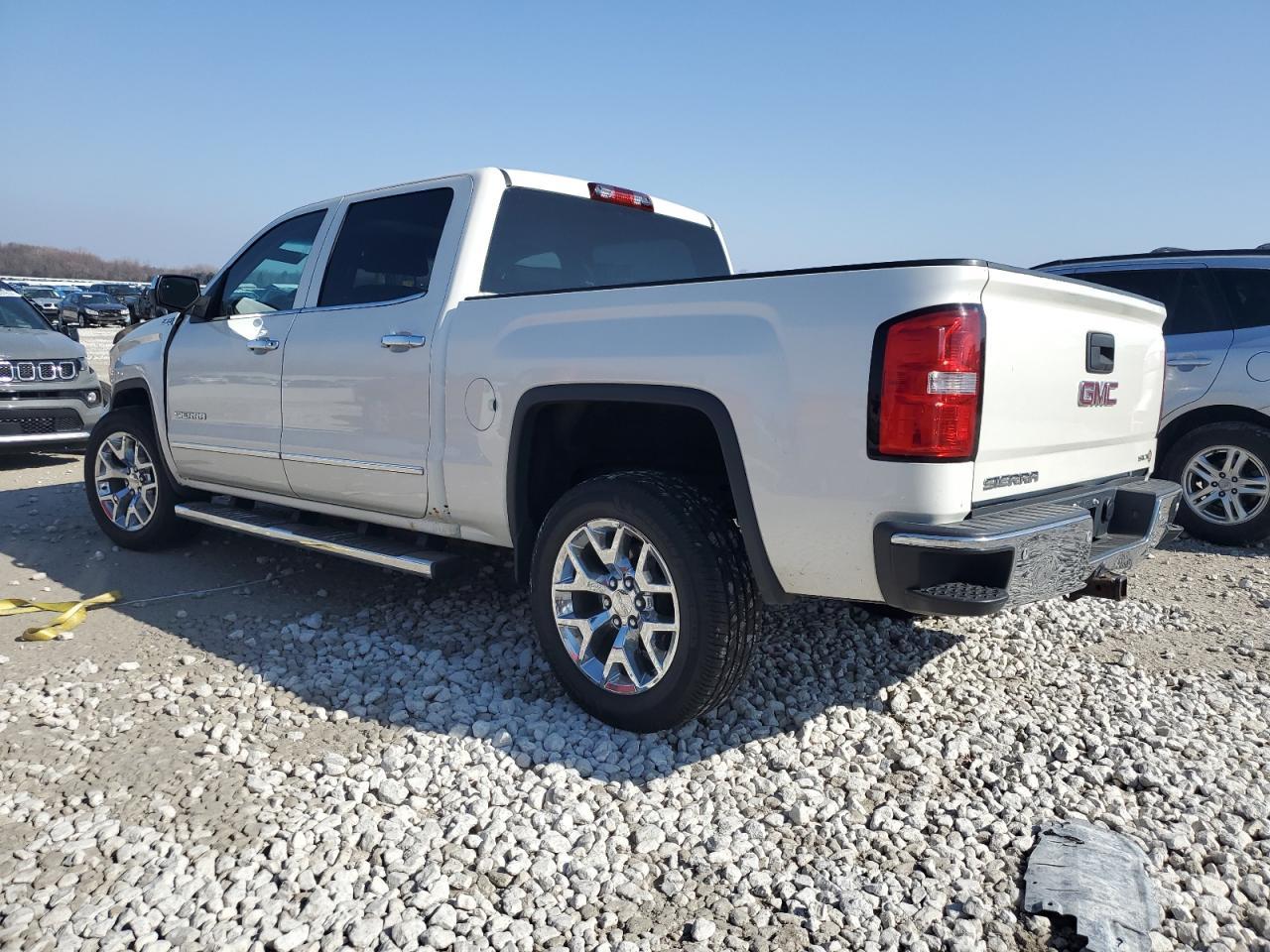 2014 GMC SIERRA K15 - Image 2