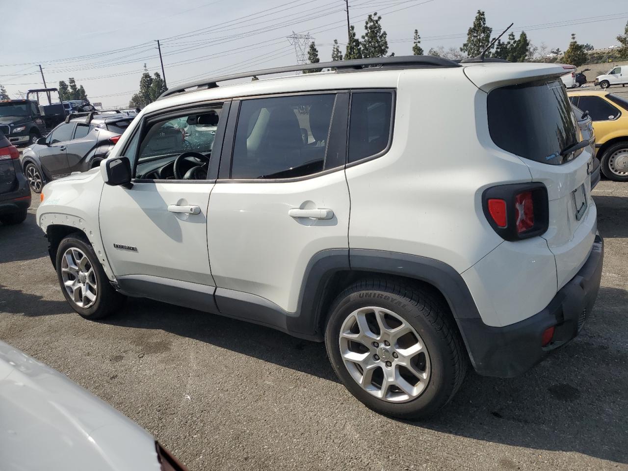 2017 JEEP RENEGADE L - Image 2
