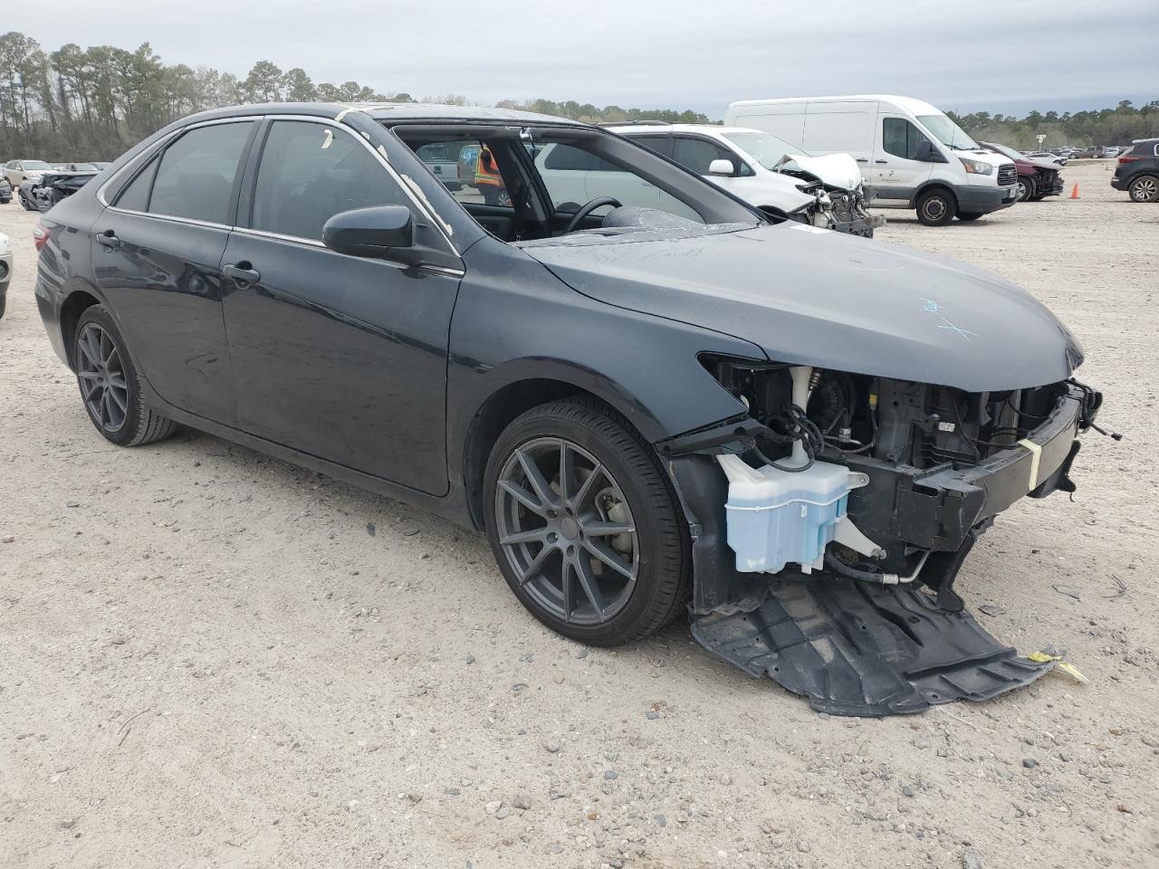 2015 TOYOTA CAMRY LE - Фото 4