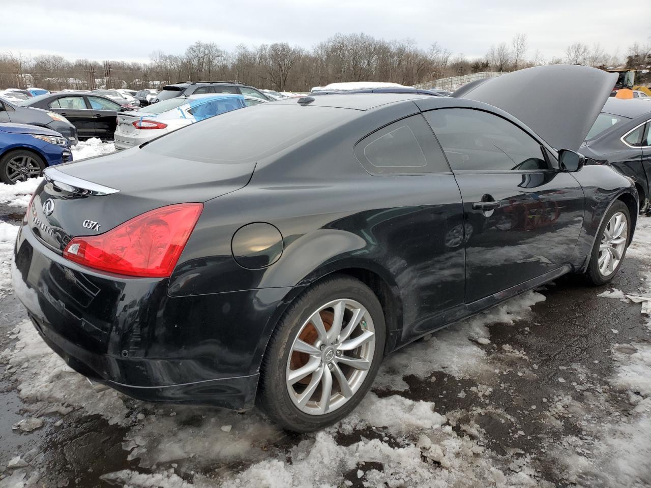 2012 INFINITI G37 - Image 3