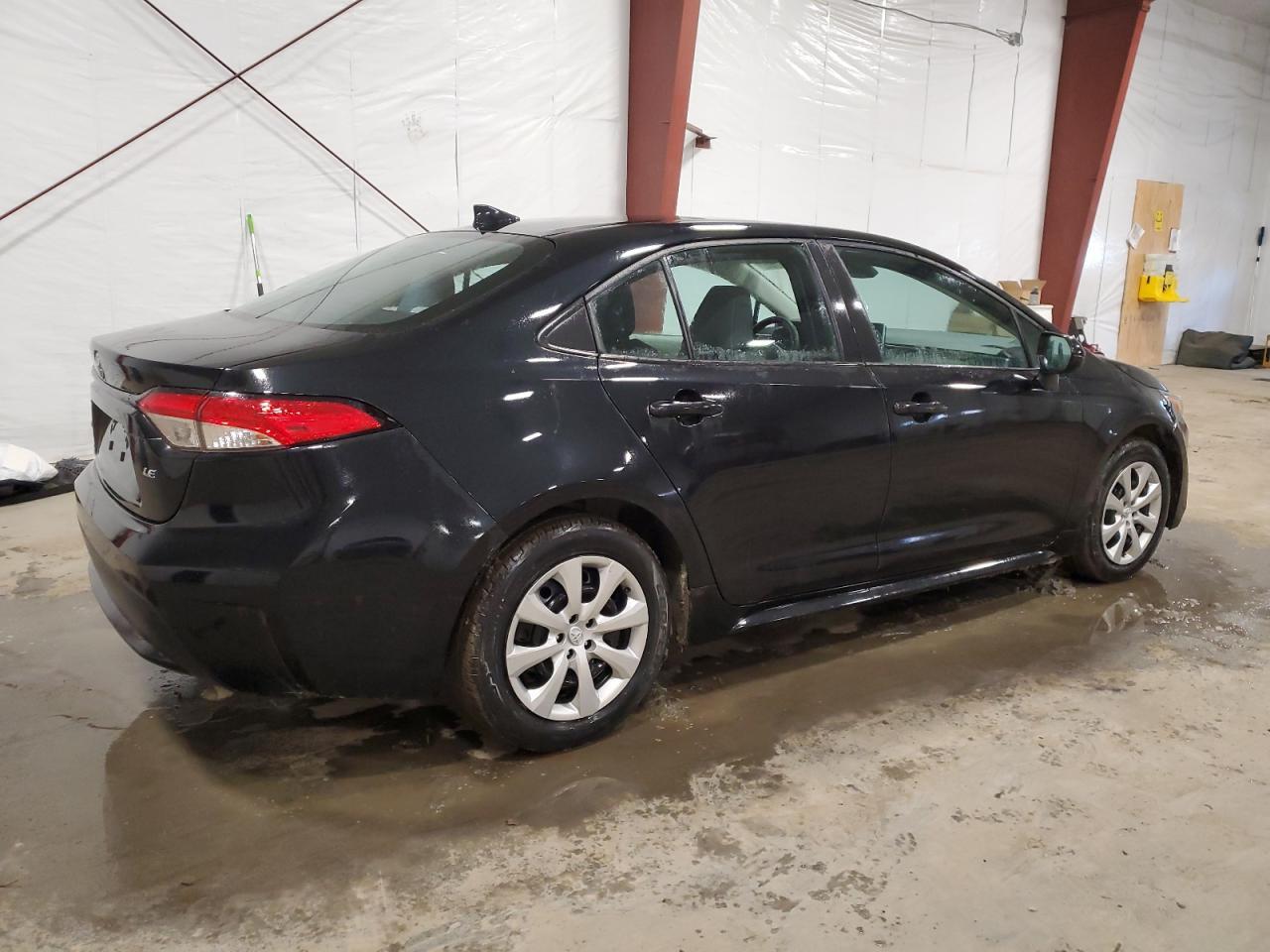 2020 TOYOTA COROLLA LE - Image 3