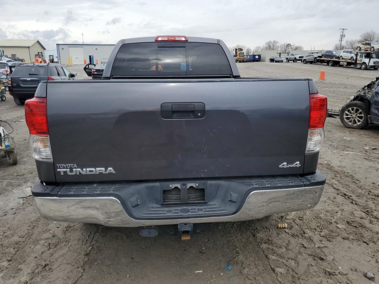 2011 TOYOTA TUNDRA DOU - Image 6