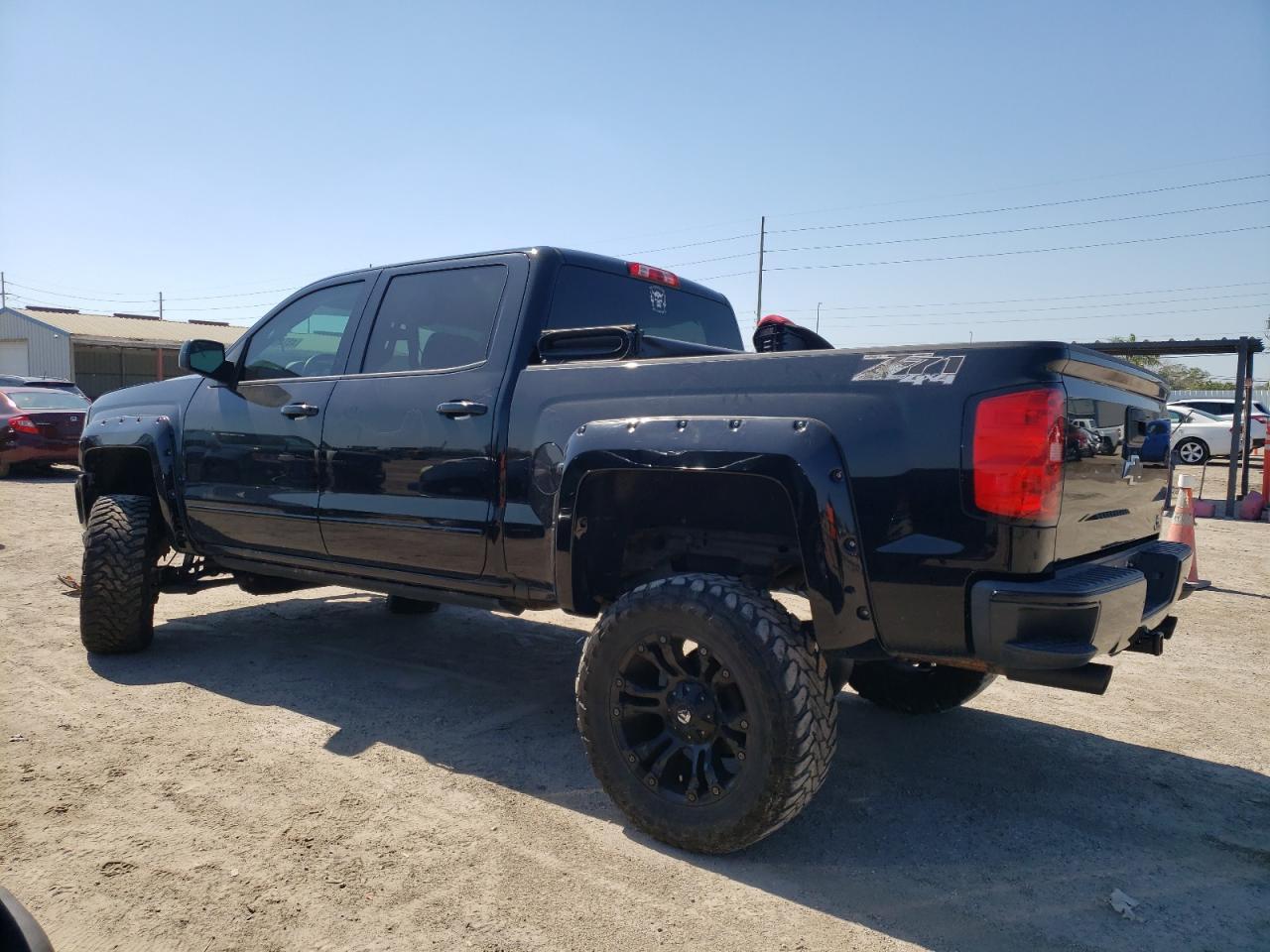 2016 CHEVROLET SILVERADO - Image 2