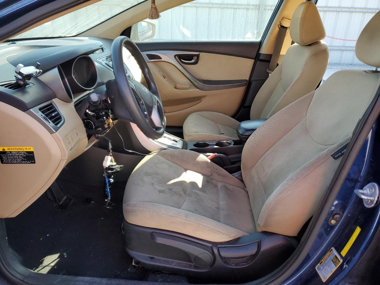 2013 HYUNDAI ELANTRA GL - Image 7
