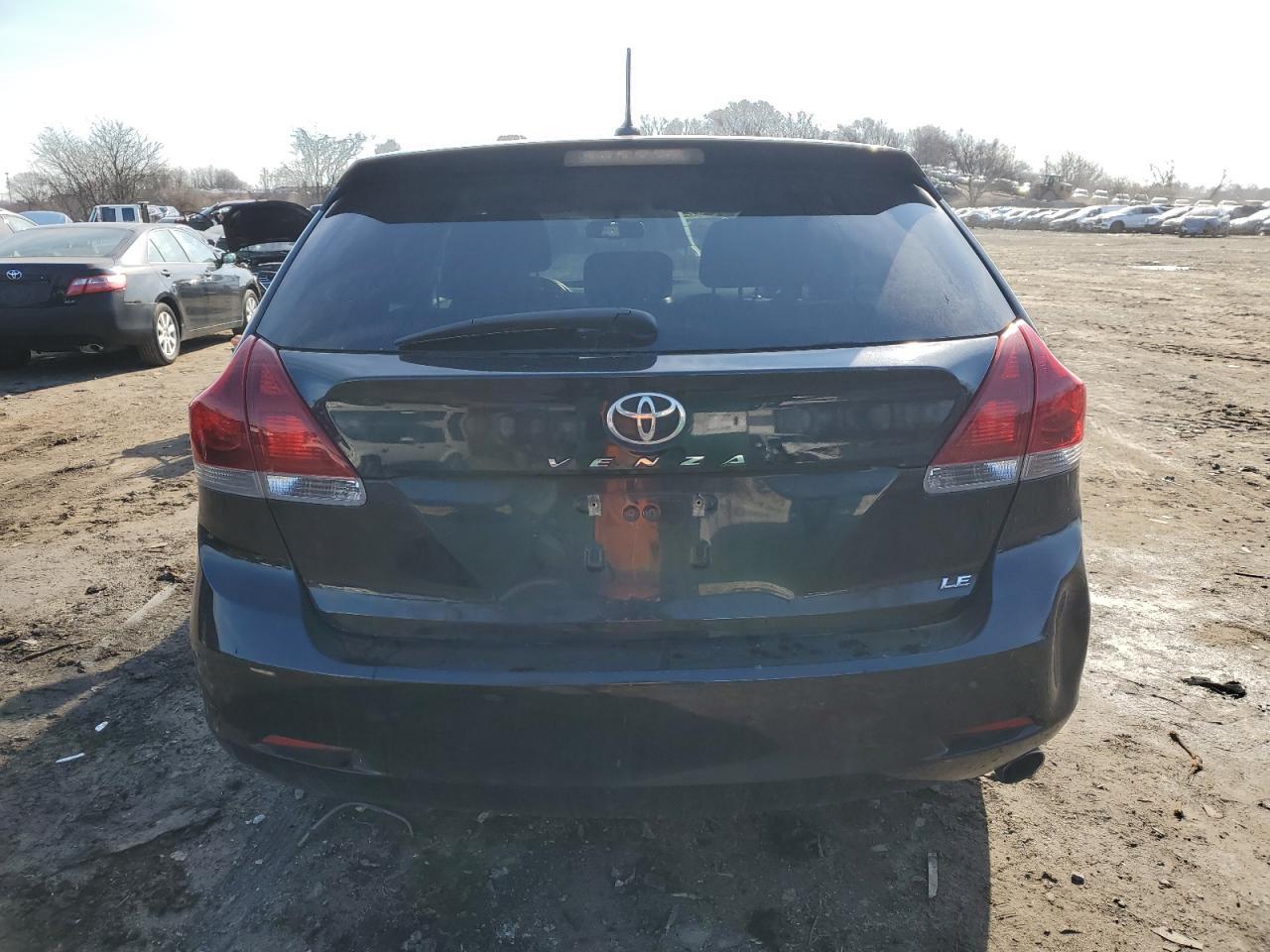2013 TOYOTA VENZA LE - Фото 6