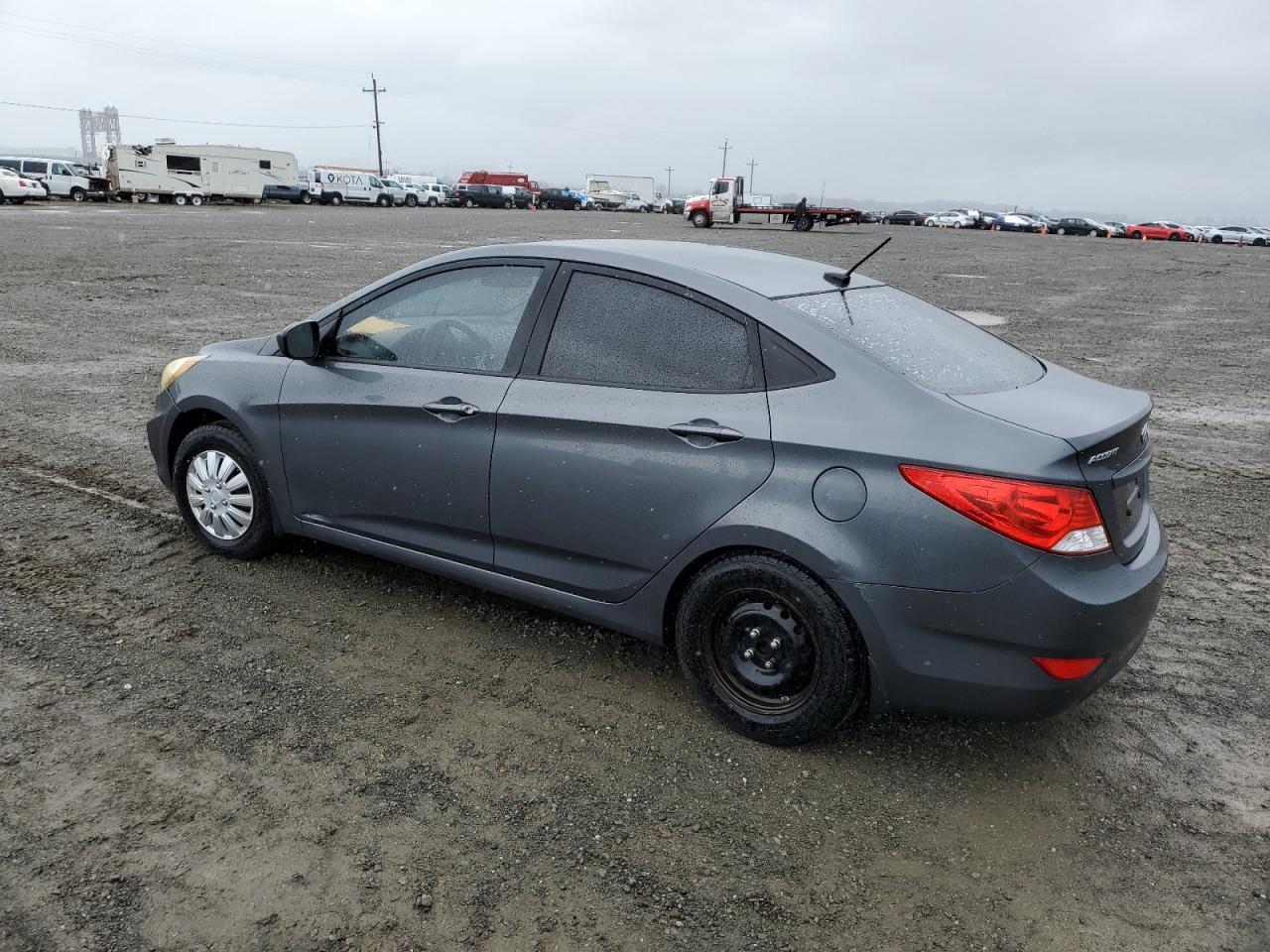 2012 HYUNDAI ACCENT GLS - Image 2