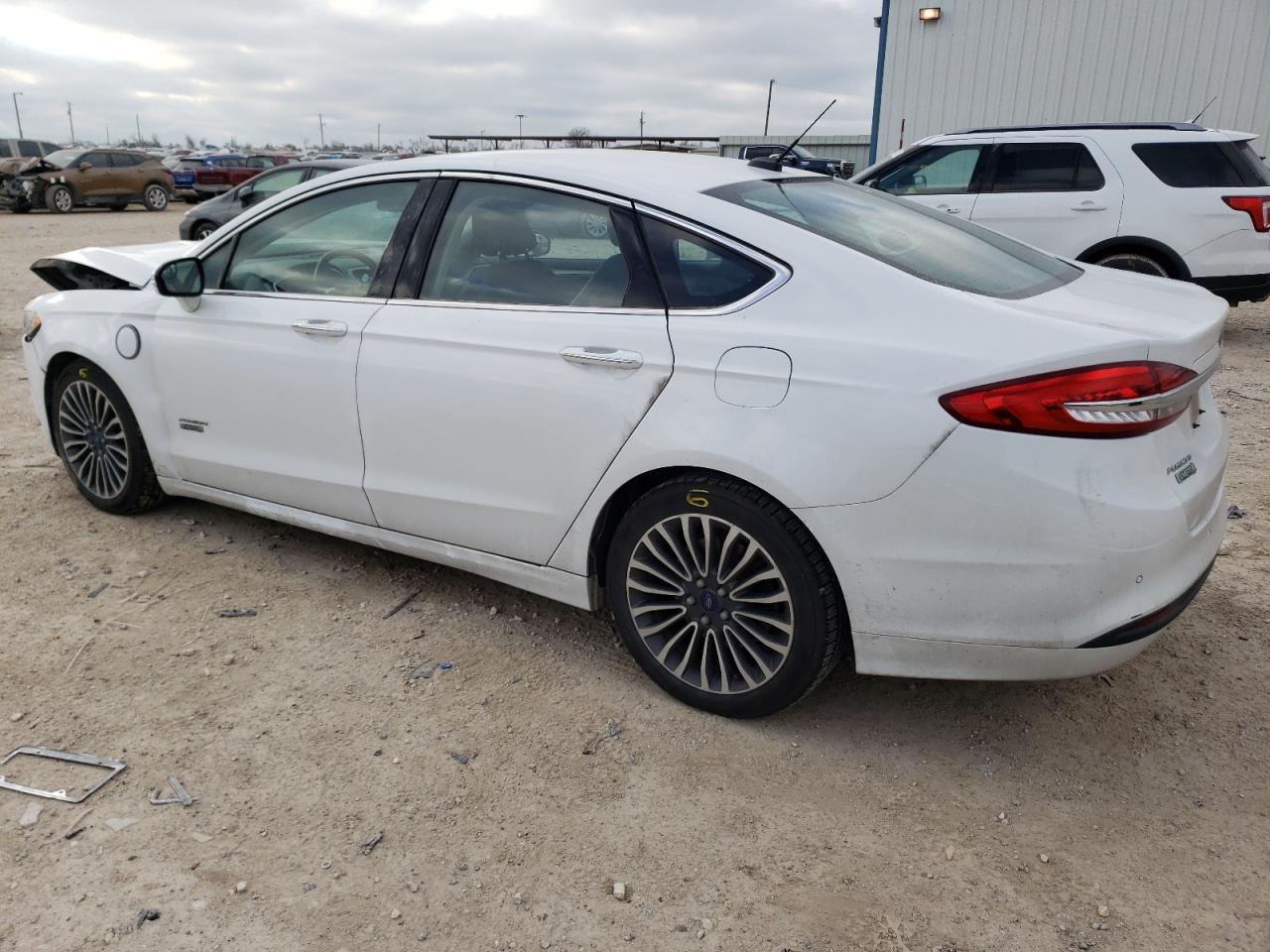 2017 FORD FUSION SE - Image 2