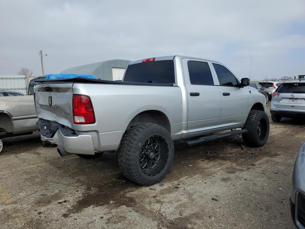 2017 RAM 1500 ST - Image 3