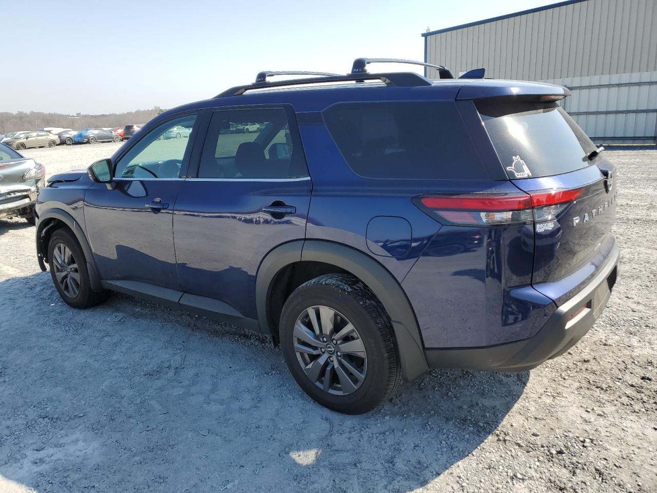 2023 NISSAN PATHFINDER - Фото 2