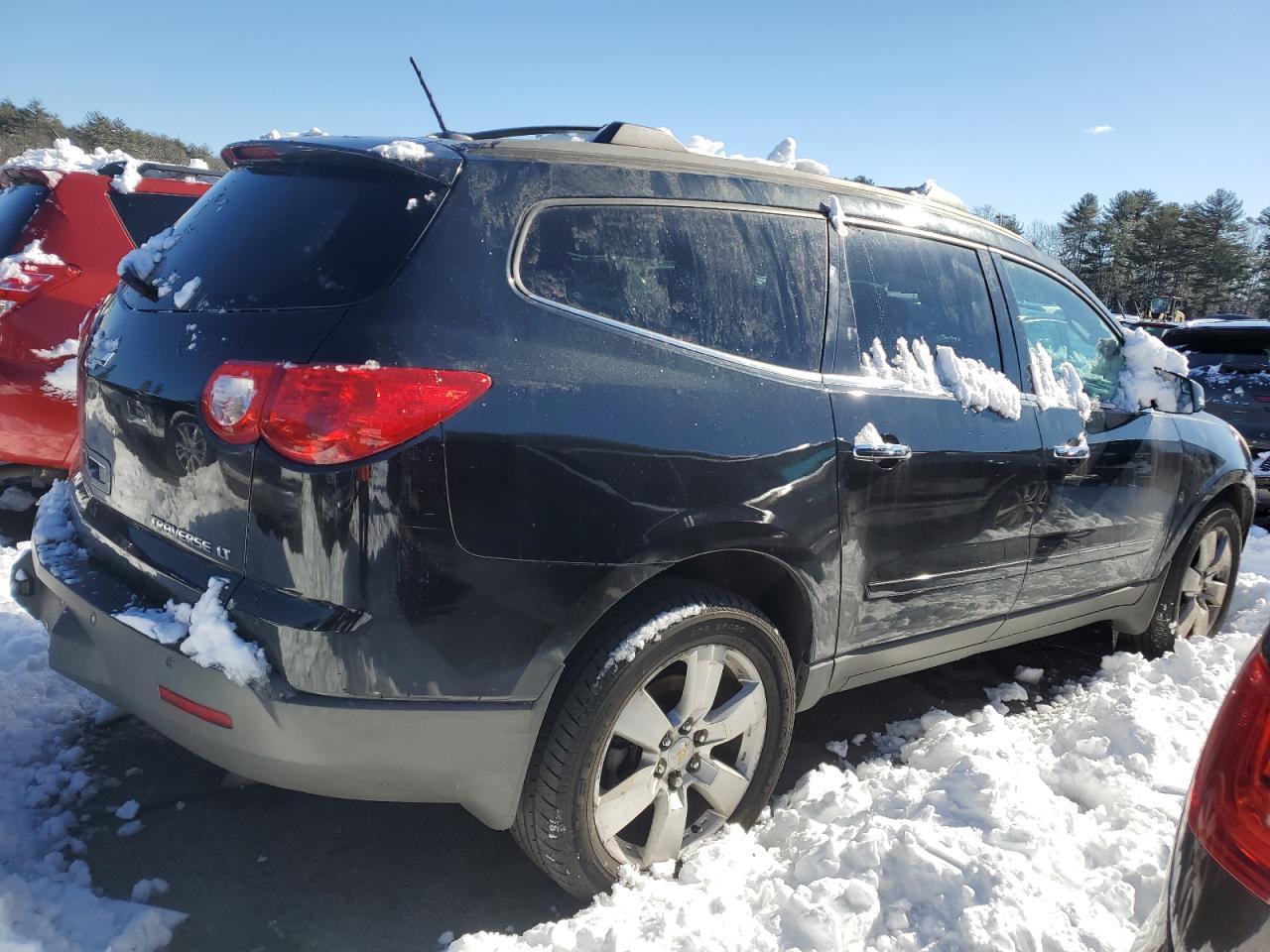2012 CHEVROLET TRAVERSE L - Фото 3