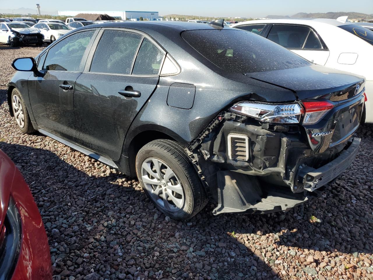 2020 TOYOTA COROLLA LE - Image 2