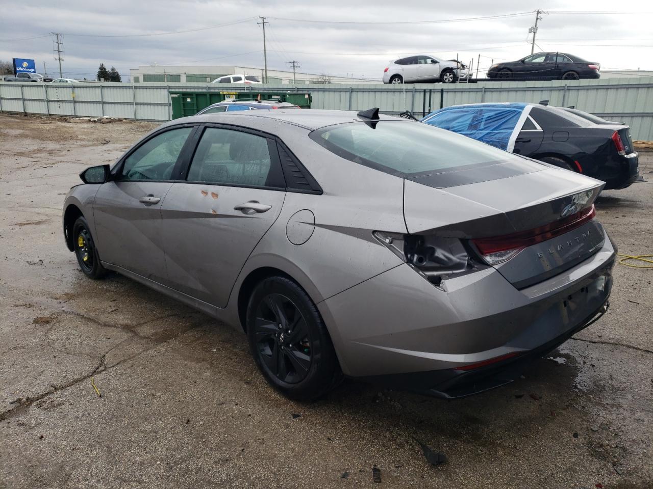 2022 HYUNDAI ELANTRA SE - Фото 2