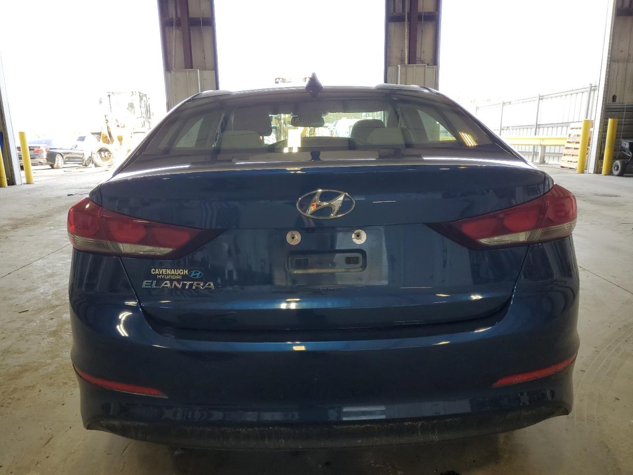 2018 HYUNDAI ELANTRA SE - Фото 6