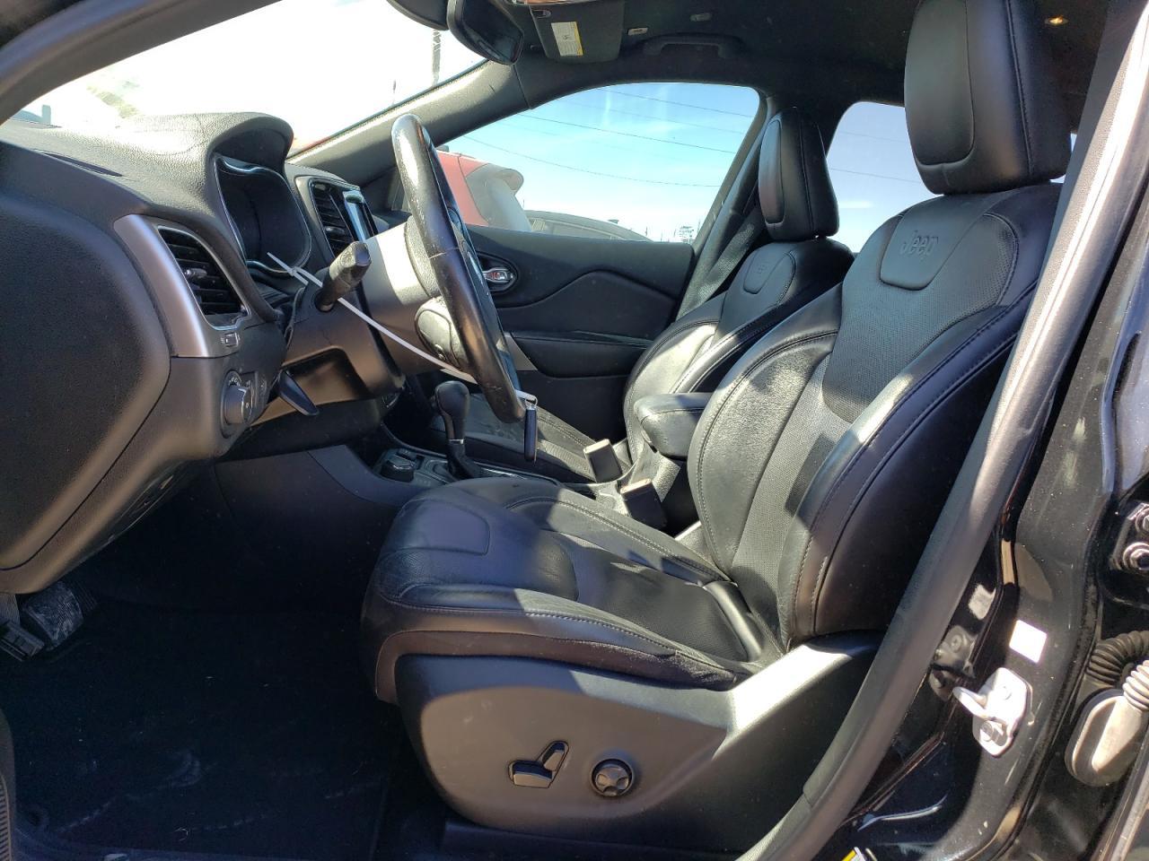 2019 JEEP CHEROKEE L - Image 7