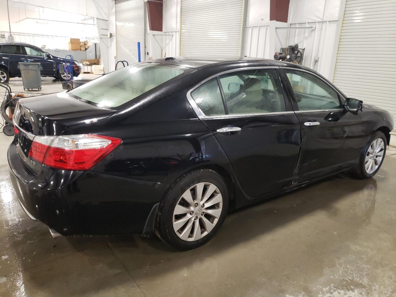 2015 HONDA ACCORD EXL - Image 3