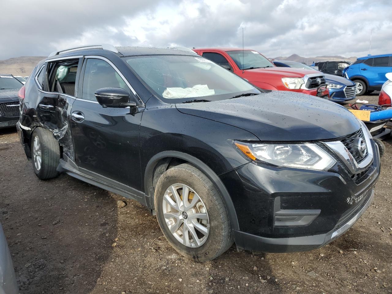 2017 NISSAN ROGUE S - Image 4