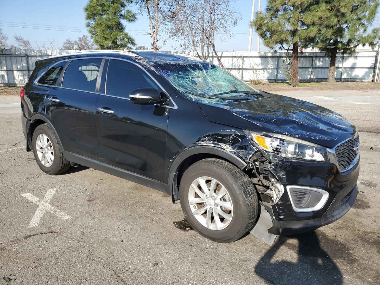 2017 KIA SORENTO LX - Фото 4