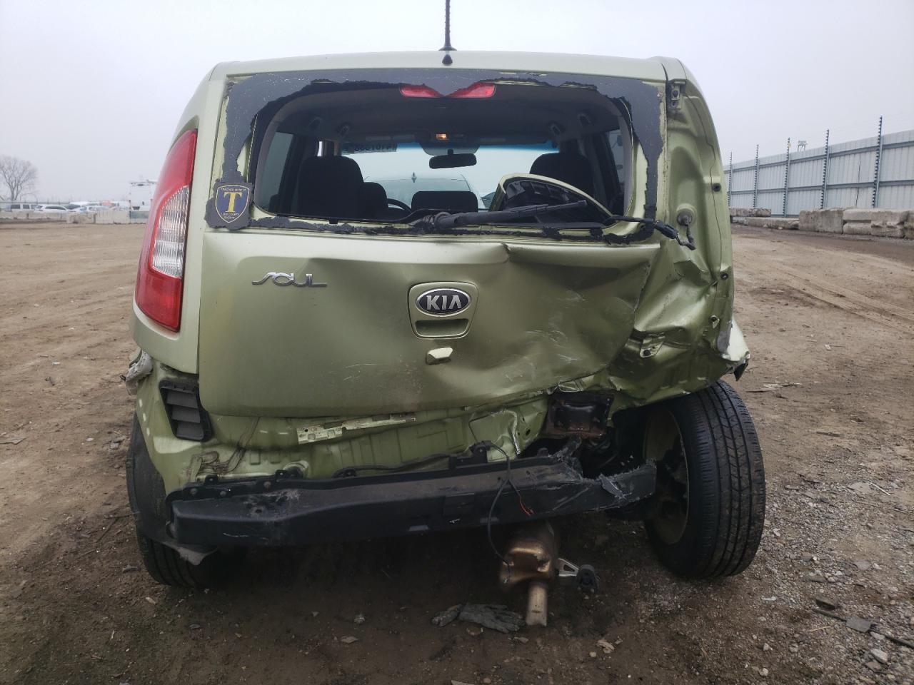 2013 KIA SOUL + - Image 6