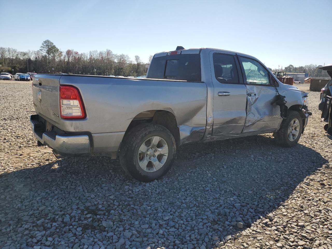2019 RAM 1500 BIG H - Image 3
