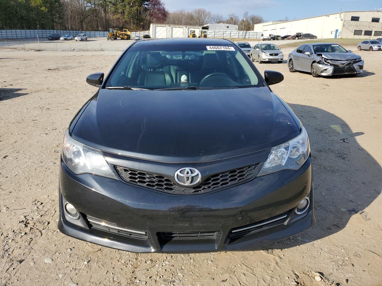 2014 TOYOTA CAMRY L - Фото 5