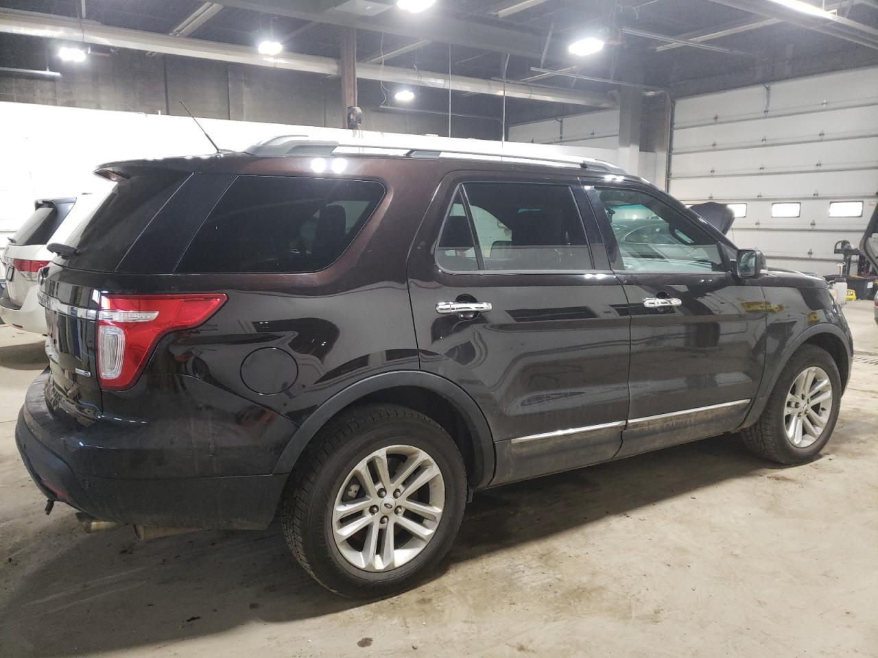 2013 FORD EXPLORER X - Фото 3