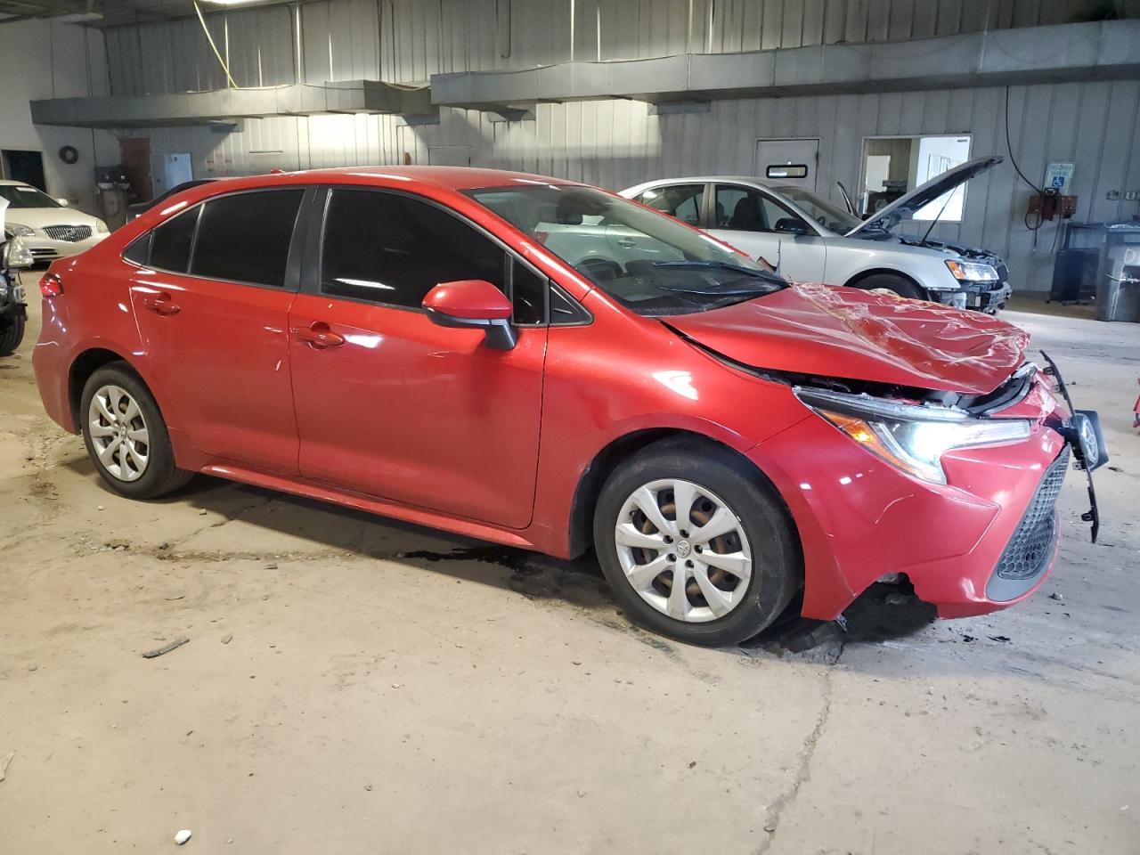 2021 TOYOTA COROLLA LE - Фото 4