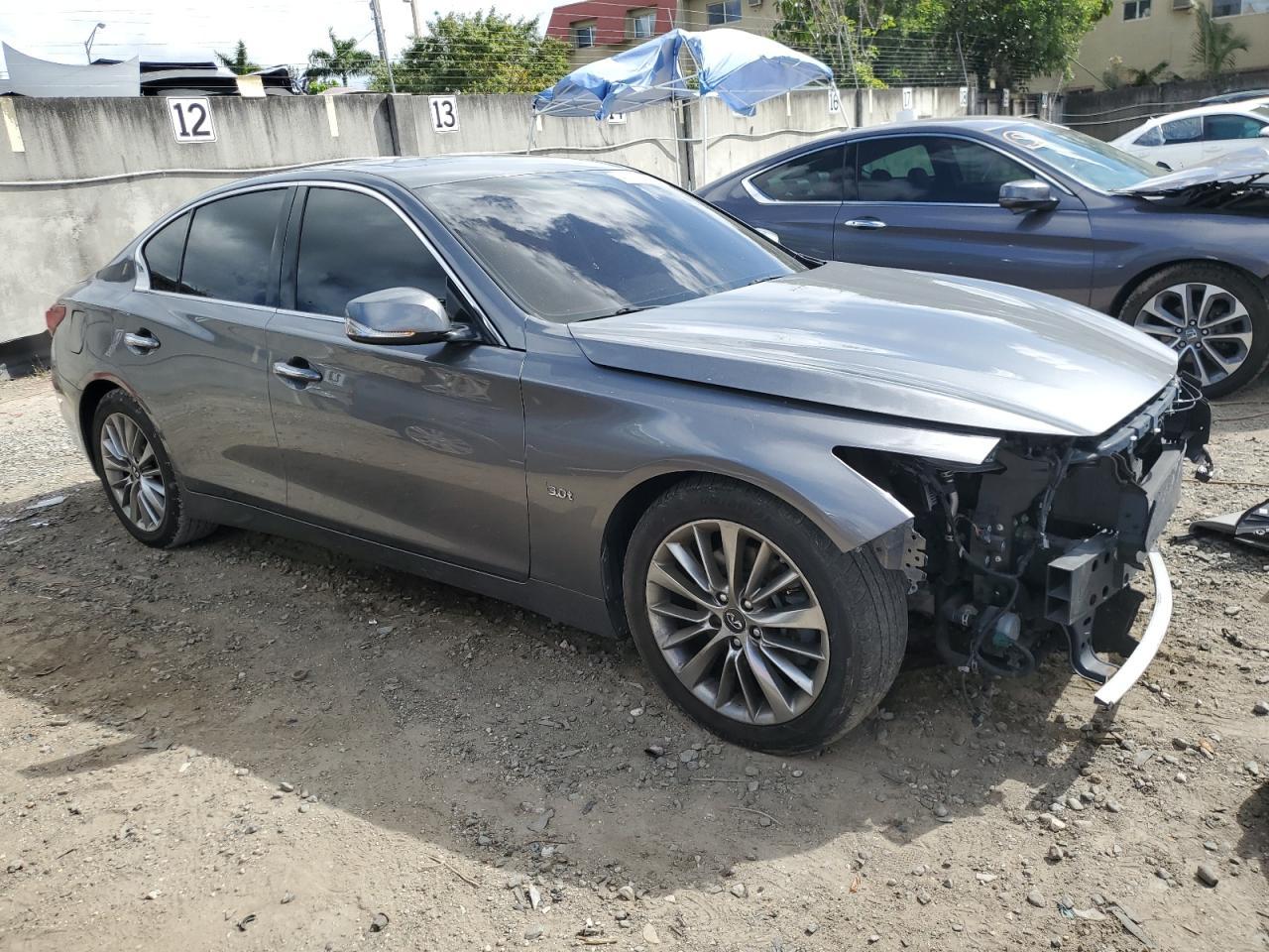 2018 INFINITI Q50 LUXE - Image 4