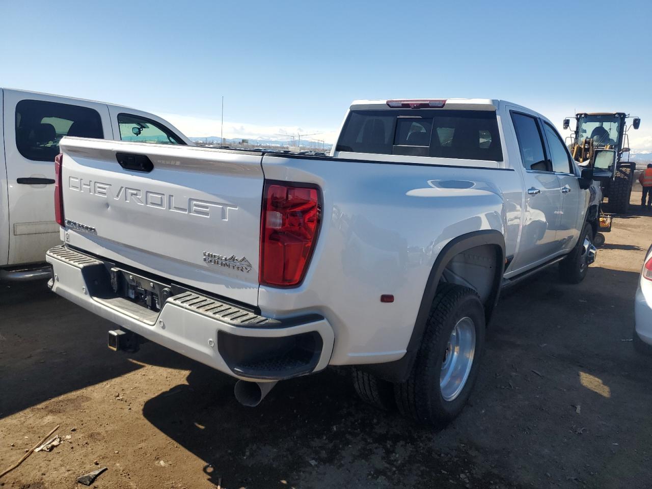 2021 CHEVROLET SILVERADO - Image 3