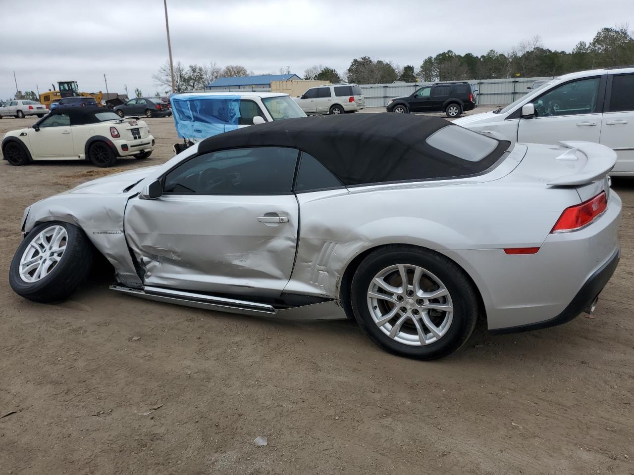2015 CHEVROLET CAMARO LT - Image 2