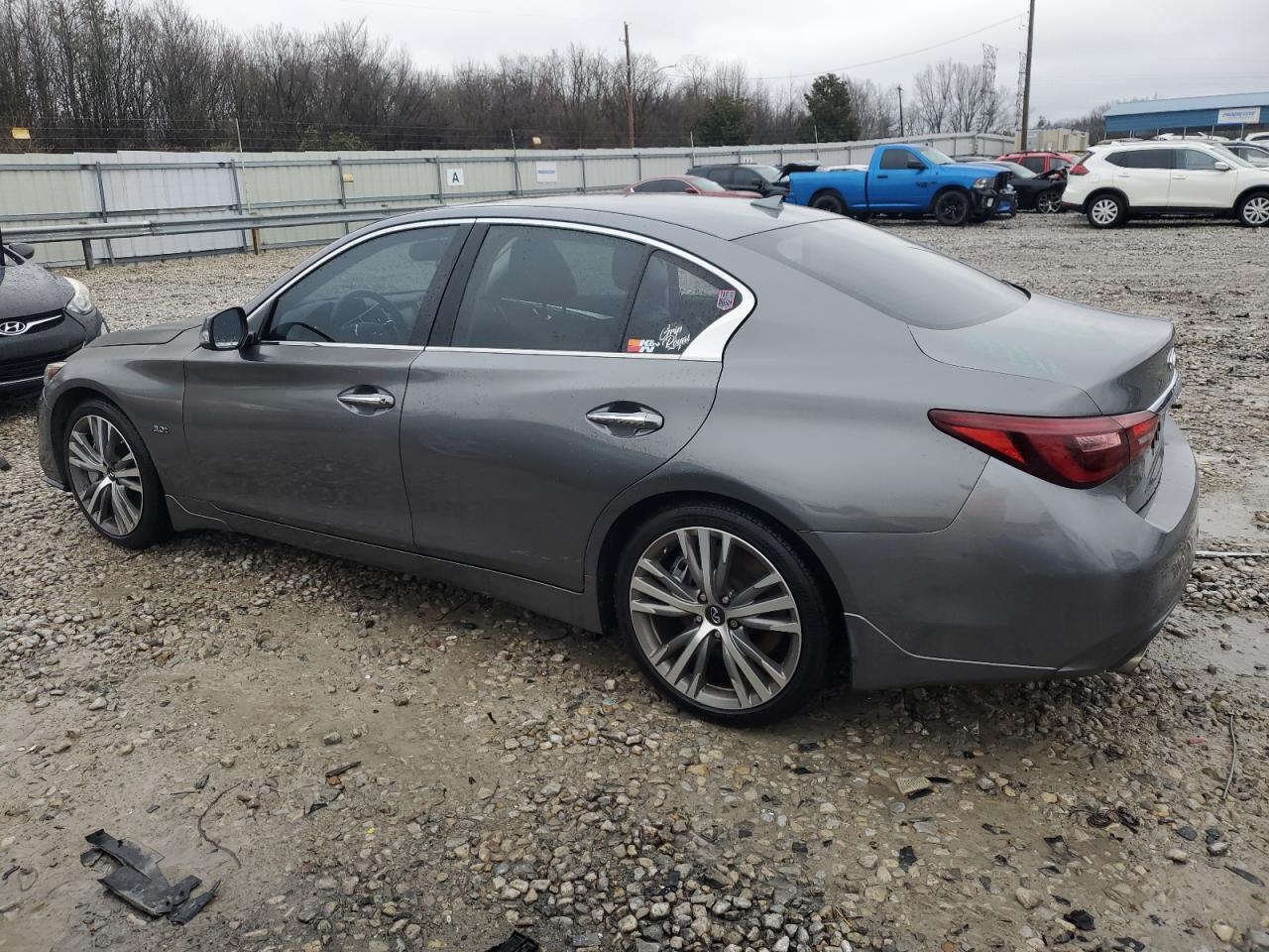 2018 INFINITI Q50 LUXE - Image 2