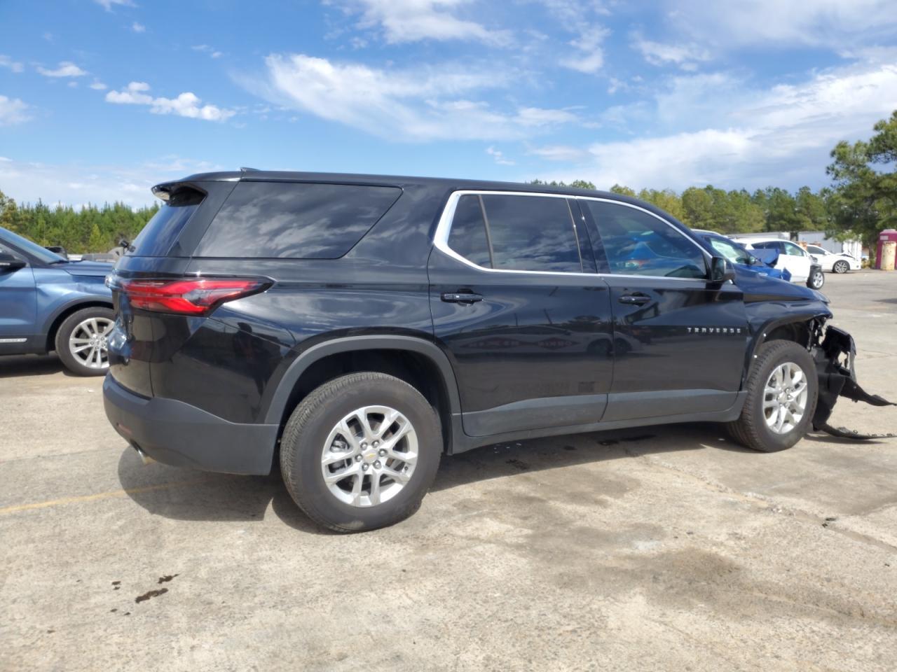 2023 CHEVROLET TRAVERSE L - Фото 3