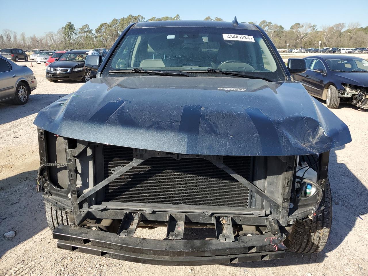 2019 CHEVROLET TAHOE K150 - Фото 5