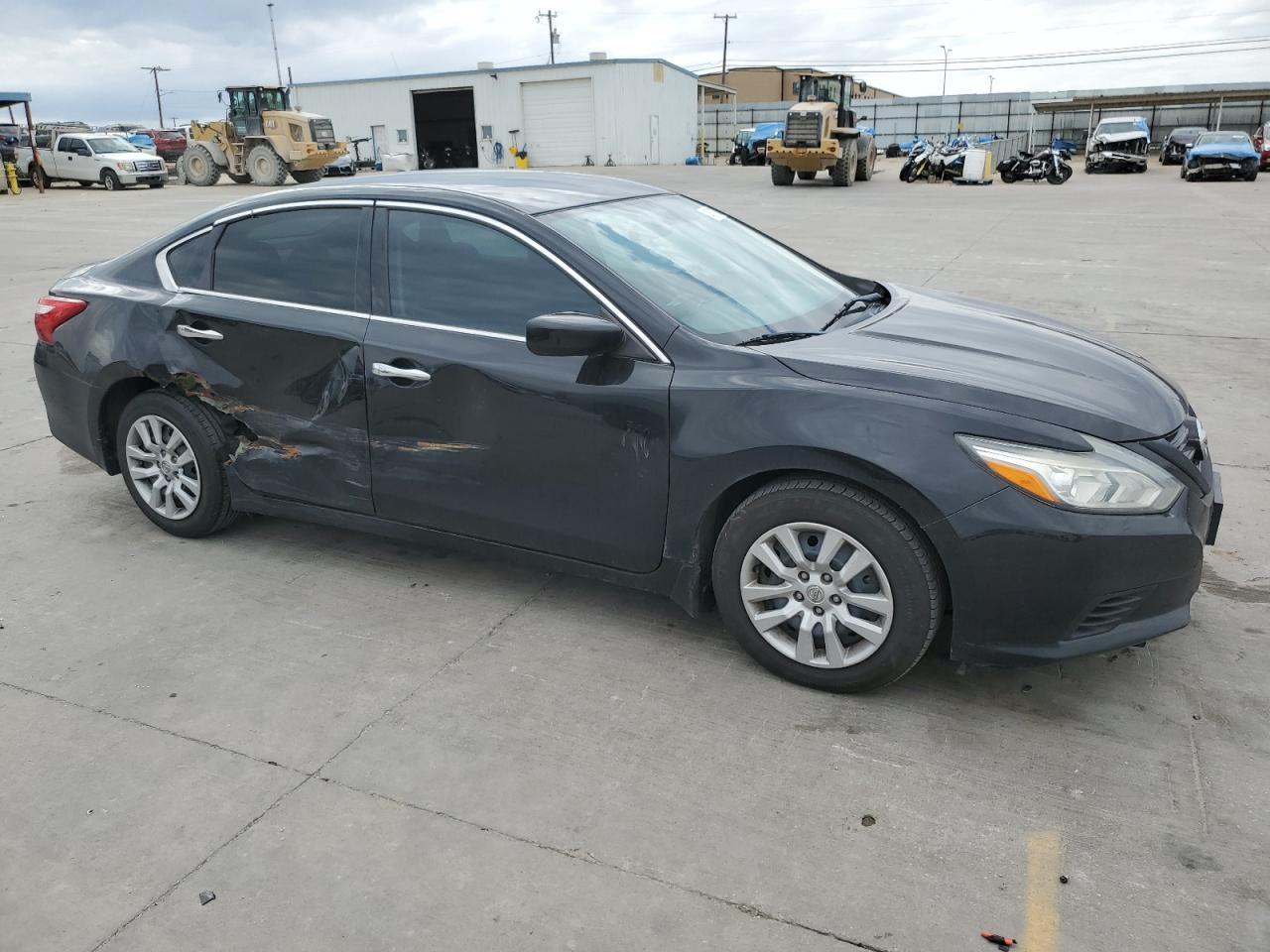 2017 NISSAN ALTIMA 2.5 - Фото 4