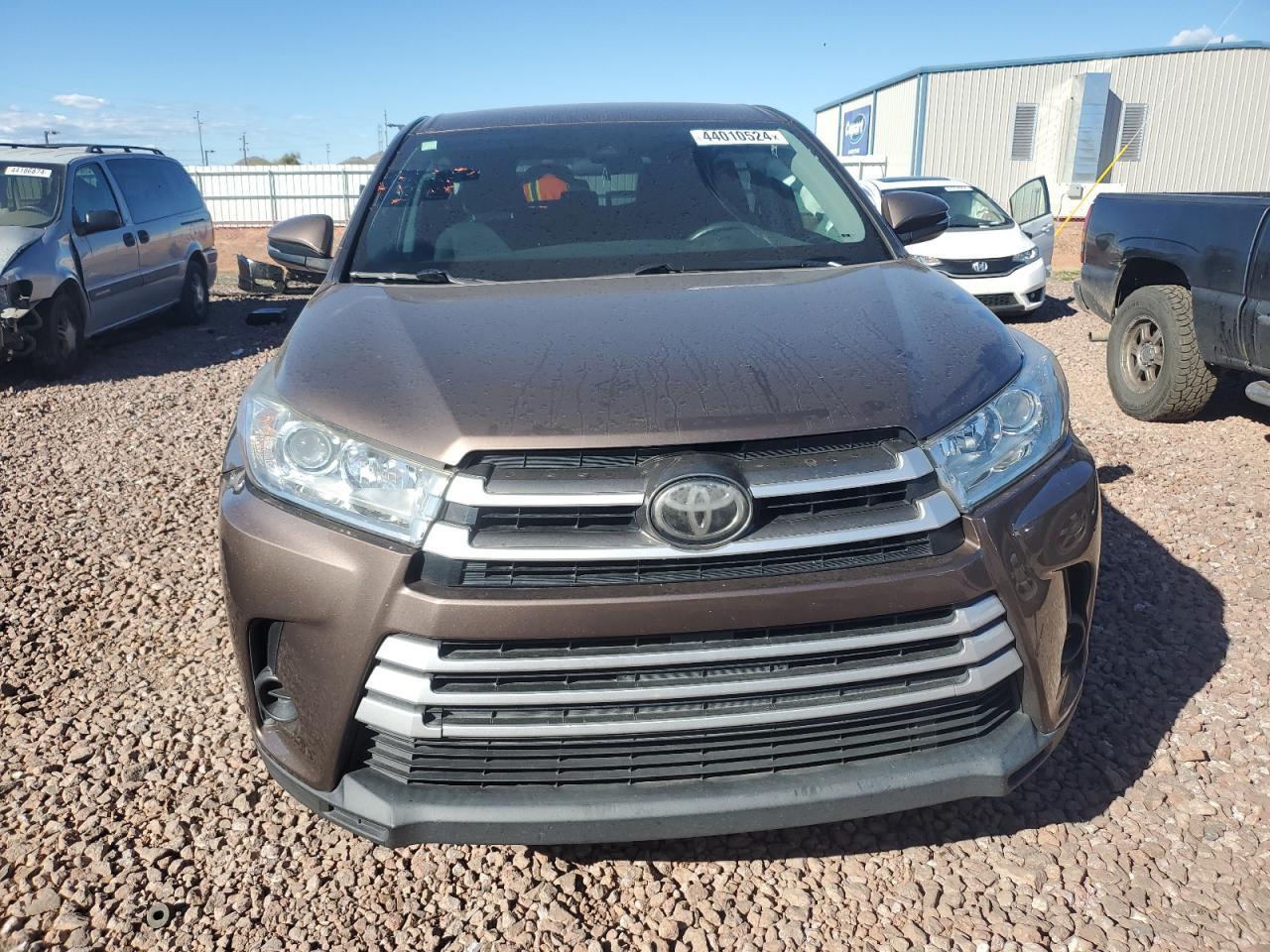 2019 TOYOTA HIGHLANDER - Фото 5