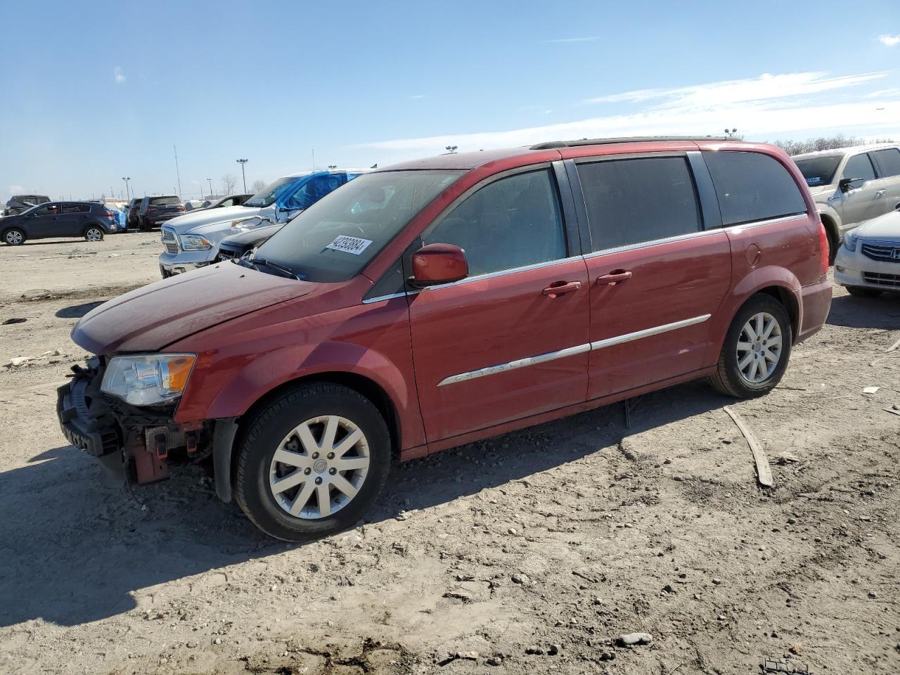 2014 CHRYSLER TOWN & COU