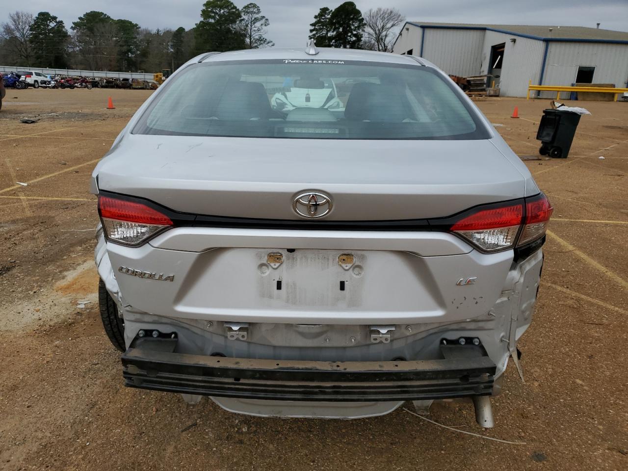 2020 TOYOTA COROLLA LE - Фото 6