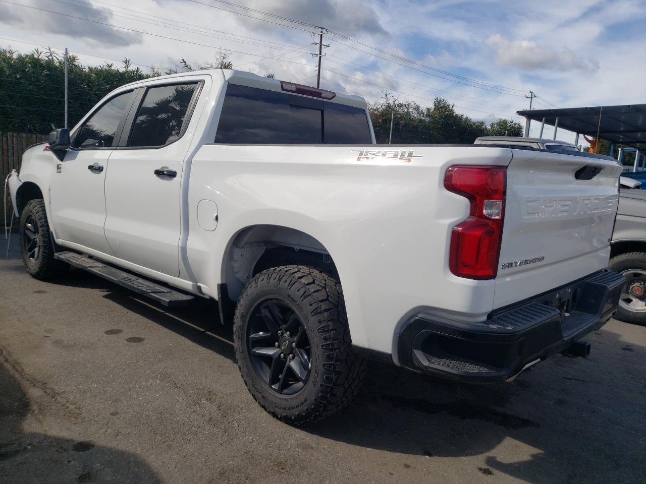 2019 CHEVROLET SILVERADO - Image 2