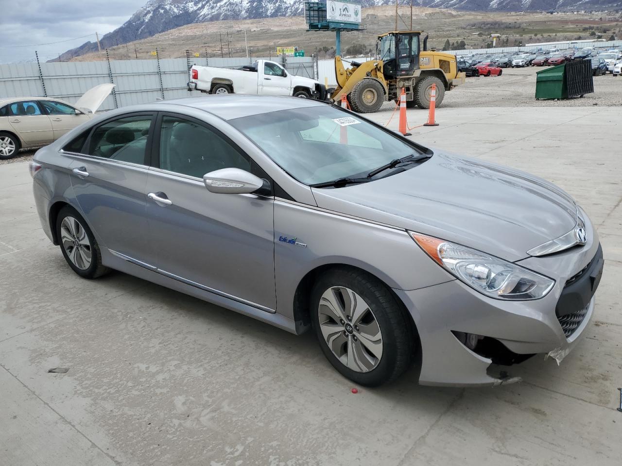 2013 HYUNDAI SONATA HYB - Фото 4