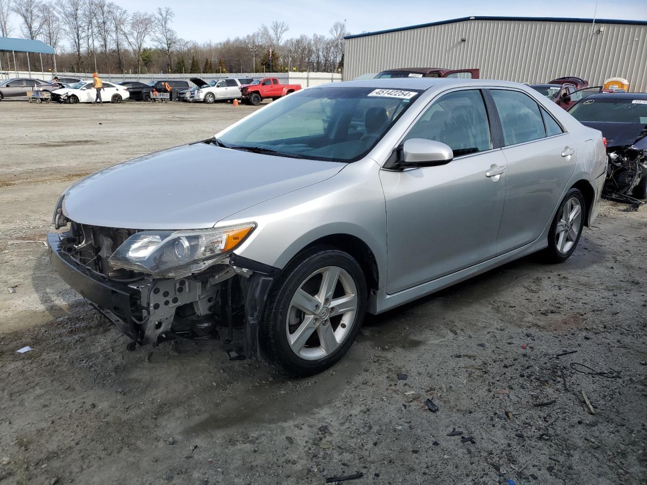 2013 TOYOTA CAMRY L