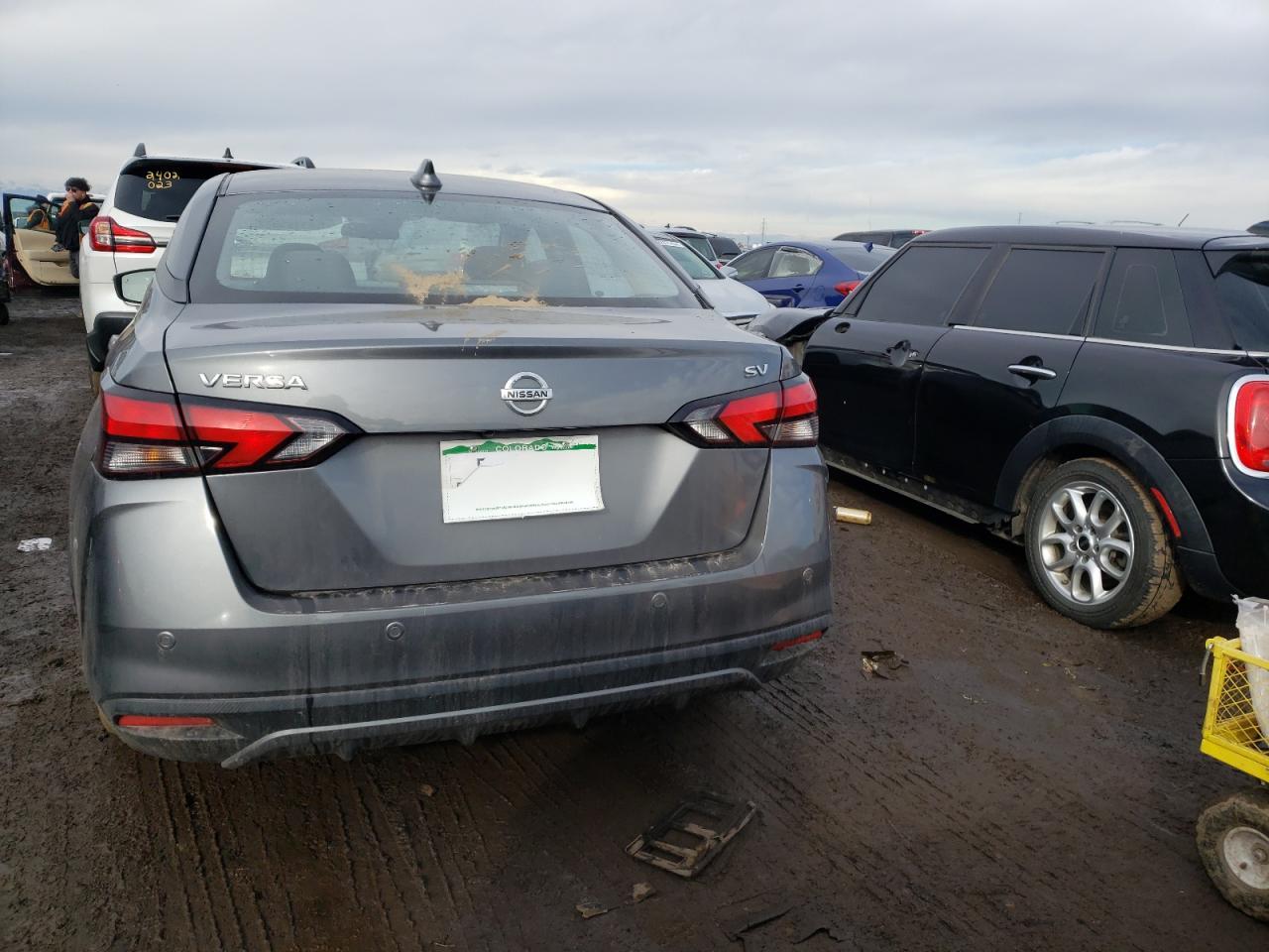 2021 NISSAN VERSA SV - Фото 6