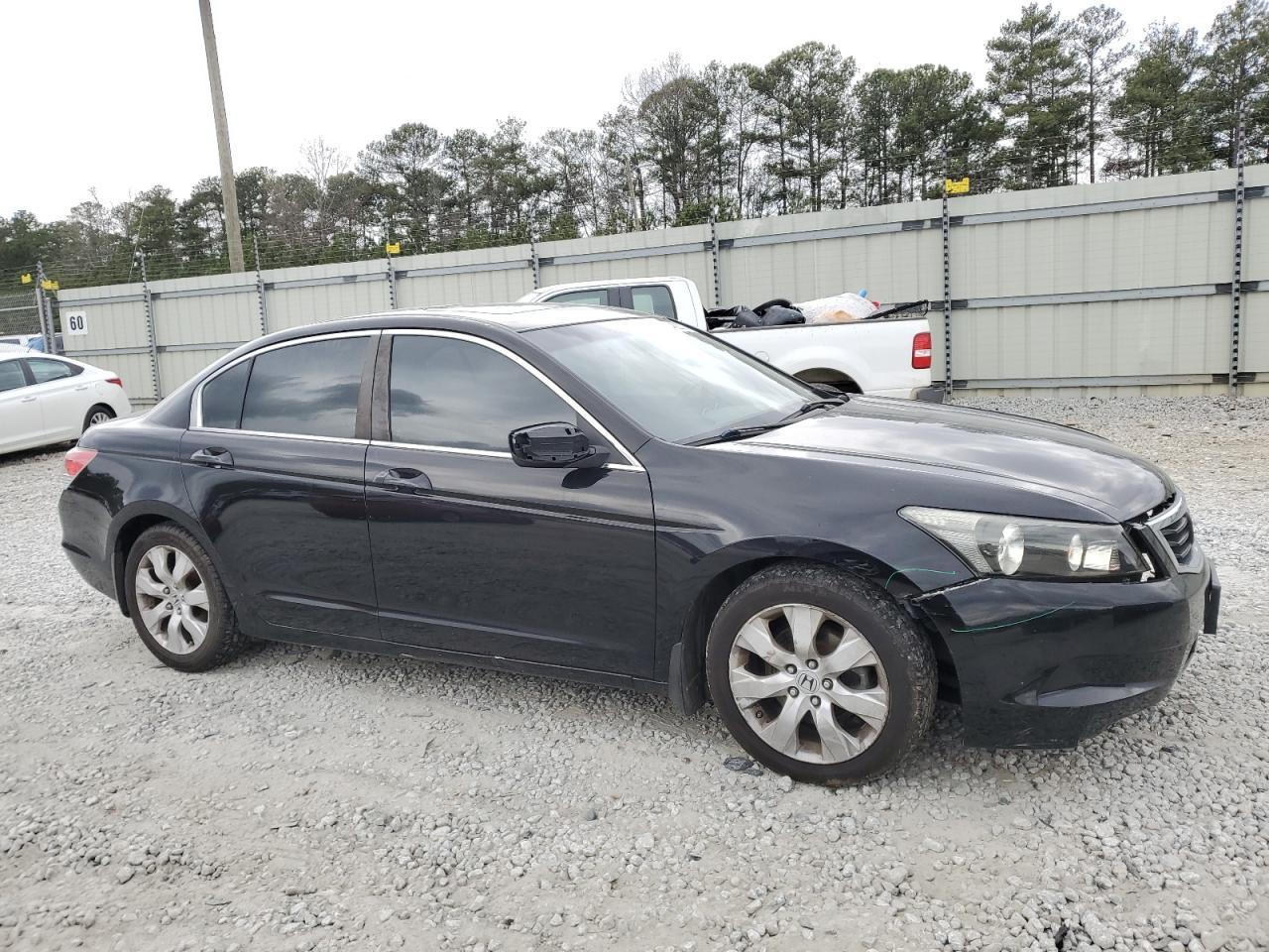 2010 HONDA ACCORD EXL - Image 4