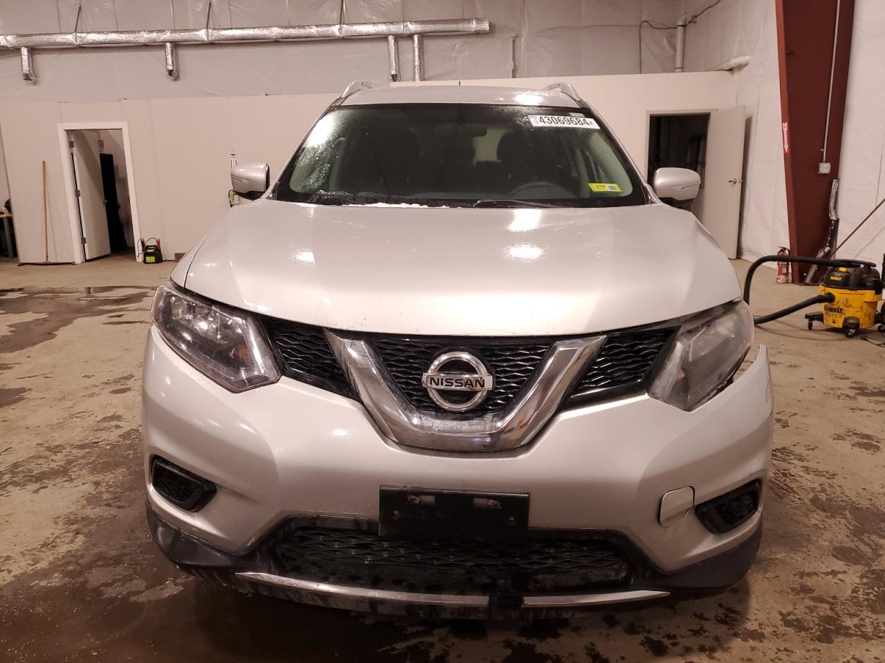 2015 NISSAN ROGUE S - Фото 5
