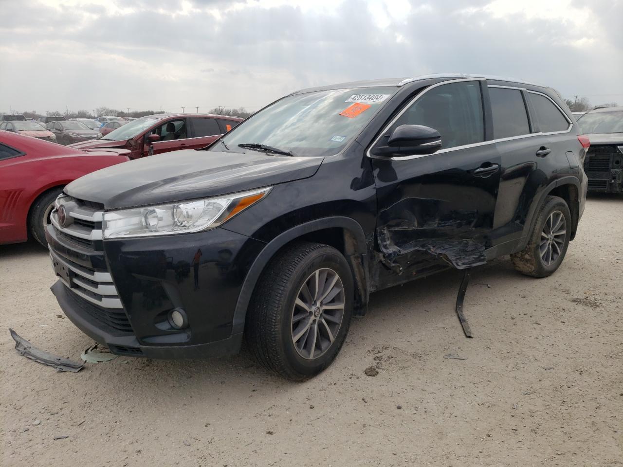 2019 TOYOTA HIGHLANDER