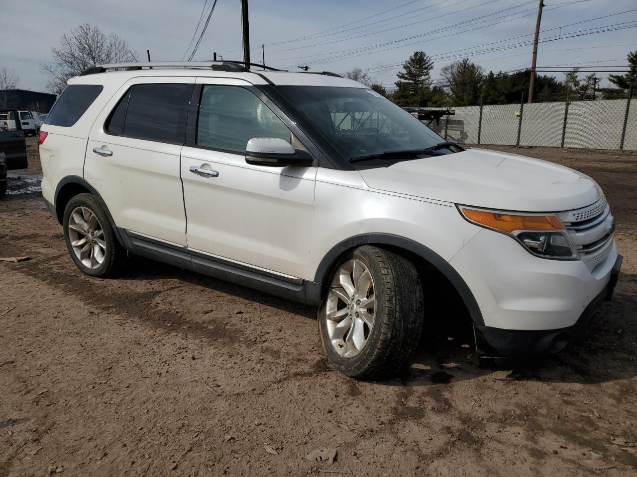 2013 FORD EXPLORER L - Image 4