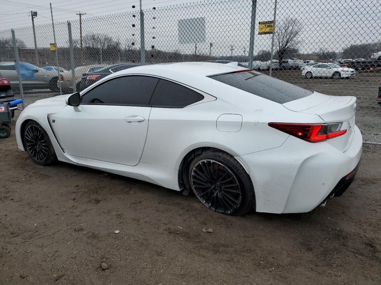 2015 LEXUS RC-F - Фото 2