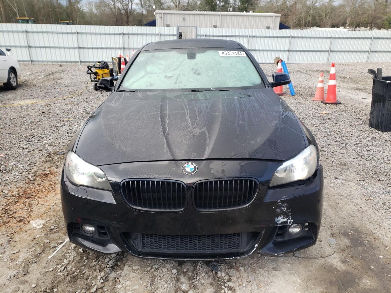 2016 BMW 528 I - Image 5
